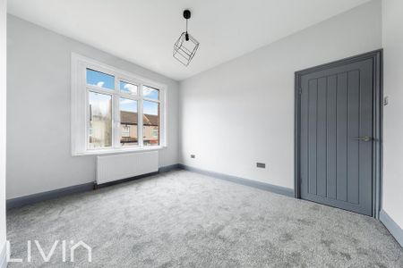 3 bedroom terraced house to rent - Photo 3