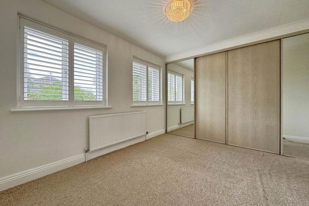 3 bedroom semi-detached house to rent - Photo 1