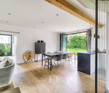 Rueil-Malmaison - Maison familiale avec jardin, beaux volumes. - Photo 6