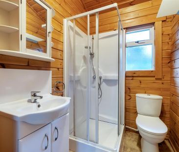 1 bedroom detached house to rent - Photo 3