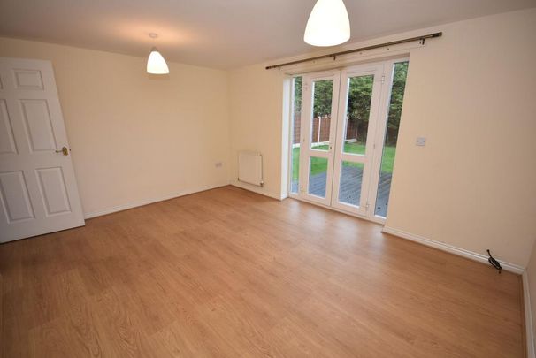 4 bedroom detached house to rent - Photo 1
