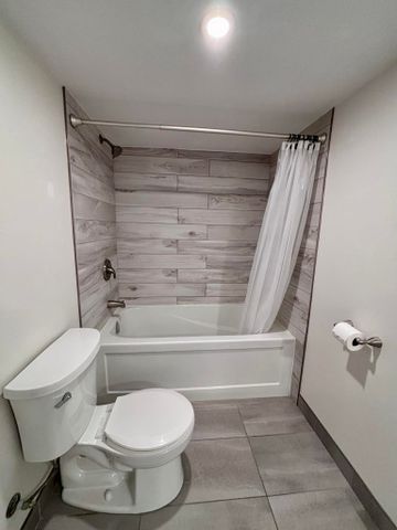 For Lease - 118 Brampton Road, London East, Ontario - Photo 5