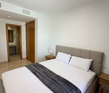 2 Bedroom Apartment For Rent in New Golden Mile, Málaga - Photo 2
