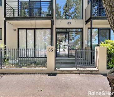 Newly Renovated 2 Bedroom Apartment In The Heart Of Gungahlin - Photo 1