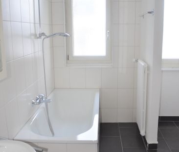 "4-Zimmer-Wohnung an zentraler Lage mit Balkon" - Photo 6