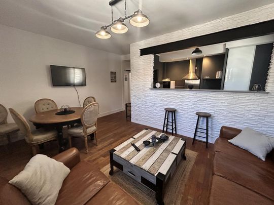 Location Appartement 3 pièces Meublé 53m² LISIEUX 14100 - Photo 1