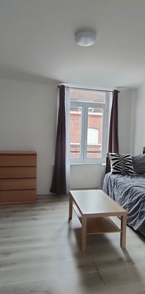 Location Appartement 1 pièce 24m² - Photo 1