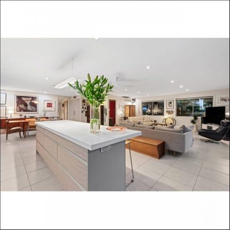 Fantastic Opportunity in Prestigious Fig Tree Pocket 2 LEINSTER STREET, FIG TREE POCKET - Photo 4