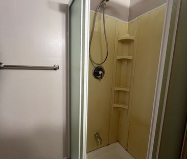 For Lease - 9 Dalbeattie Avenue Unit# Basement 2, Toronto, Ontario - Photo 4