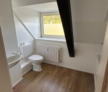 3-Zimmer-Dachgeschosswohnung in Kiel Gaarden-Ost - Foto 1