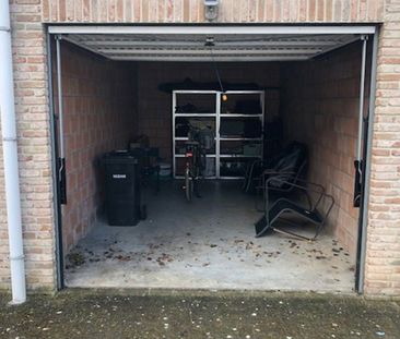 Zonnig 2 slaapkamer appartement met lift, garage en terras! - Foto 4