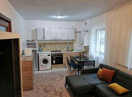 Apartament cu 2 camere si terasa Rediu, 1km de rond Pacurari 350EUR - Fotografie 3