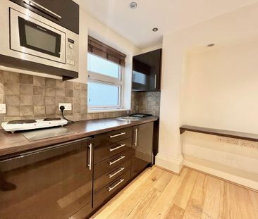 Studio to rent - Photo 3