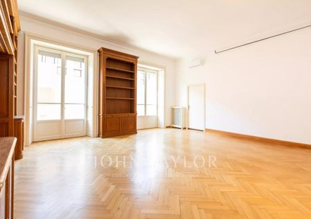 Via San Vittore, Milano, Lombardy 20123 - Photo 4