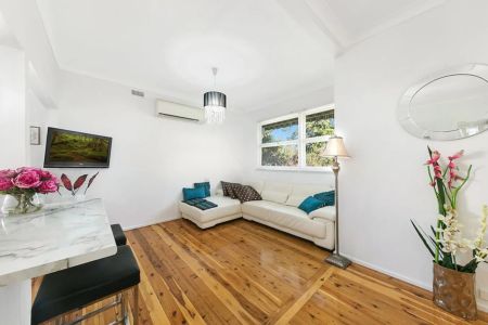 3 Bed Home in Serene Setting - Photo 5