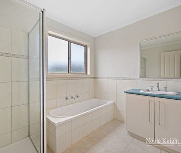 Beautiful Low Maintenance Townhouse - Photo 2