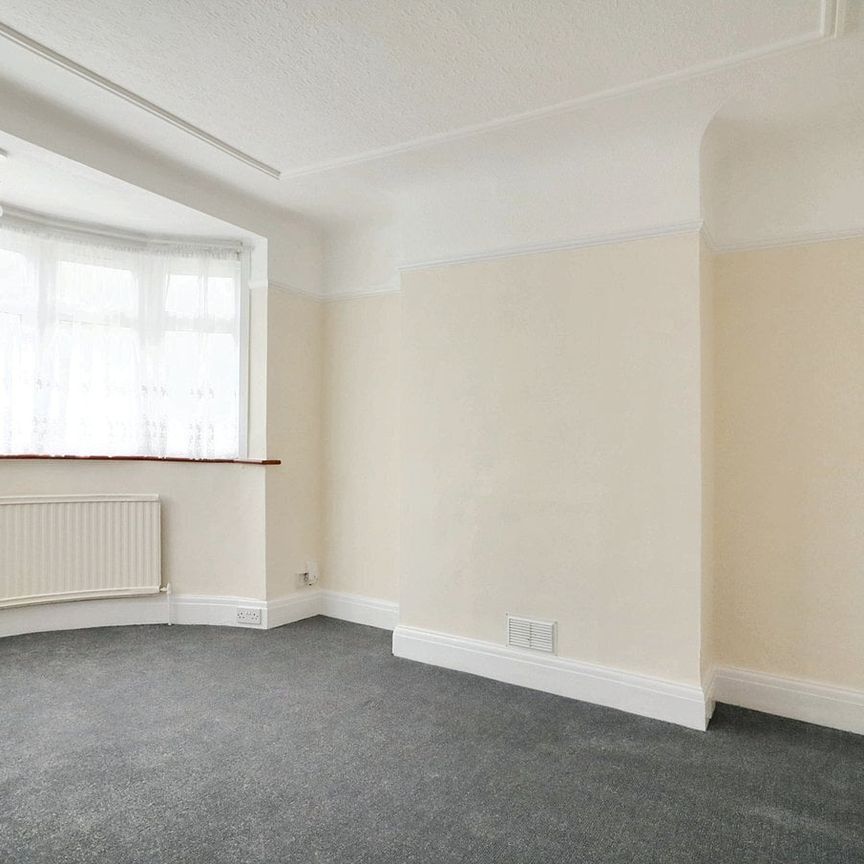 Kenmore Avenue, Harrow, HA3 - Photo 1