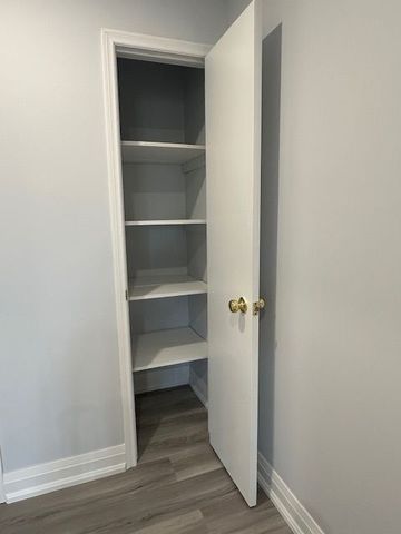 For Lease - 1537 Dundas Street Unit# Upper, Toronto, Ontario - Photo 5