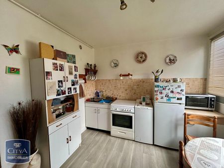 Location Appartement 1 pièce 48m² ST ETIENNE 42100 - Photo 4