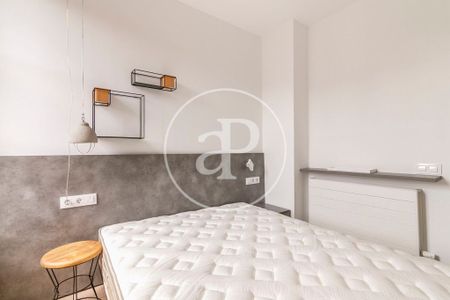 2 bedroom luxury Apartment for rent in Barcelona, Catalonia - Photo 4