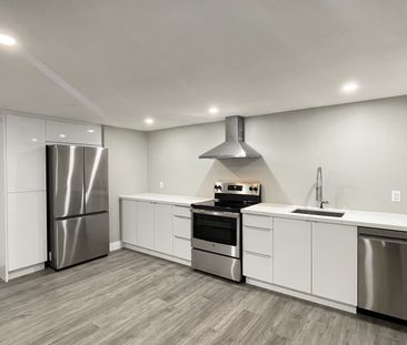 For Lease - 49 Jacobson Avenue Unit# Lower, St. Catharines, Ontario - Photo 2