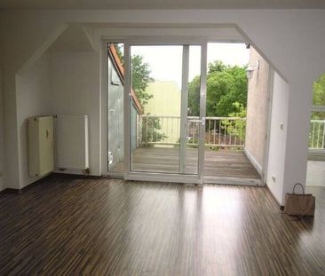 Sonnige, ruhige 2-Zimmer-DG-Wohnung mit Dachterrasse in Köpenick - Foto 1