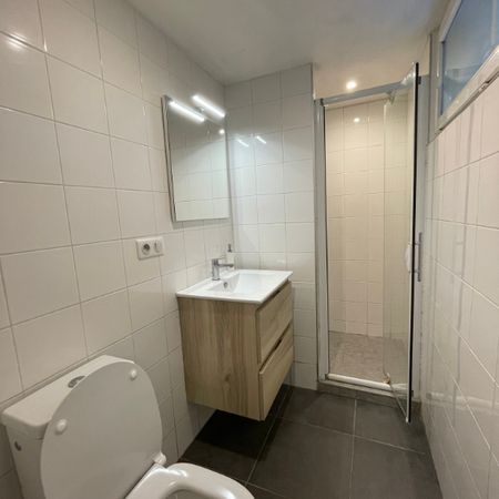 Location Appartement 2 pièces 26m² - Photo 4