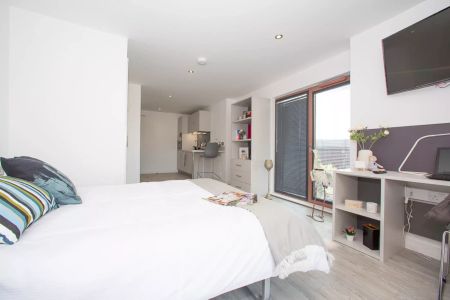 Gold Studio - Photo 5