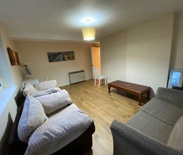 1 Bed Flat, The Peninsula Building, M7 - Photo 3