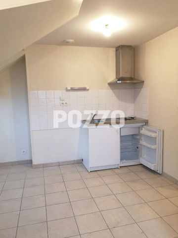 Location : appartement F2 (25 m²) à VIRE - Photo 3