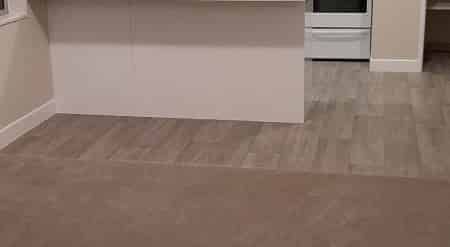 3 Bedroom house on Orchard with pool. - Photo 3