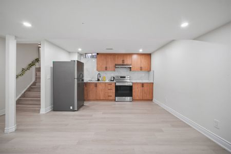 For Lease - 5519 Katy Gate Unit# Bsmt, Mississauga, Ontario - Photo 4