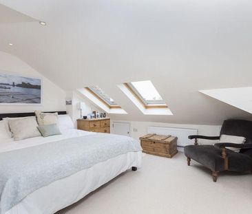 2 bedroom maisonette to rent - Photo 4