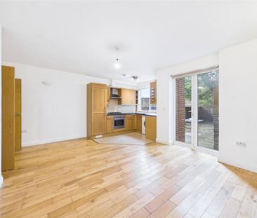 1 bedroom flat to rent - Photo 6