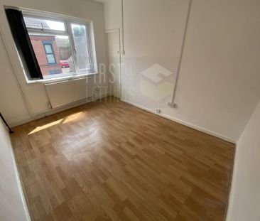 3 bedroom flat to rent - Photo 6
