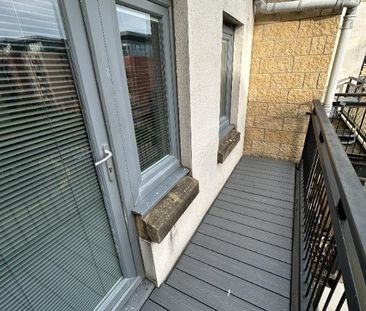 2 bedroom flat to rent - Photo 6