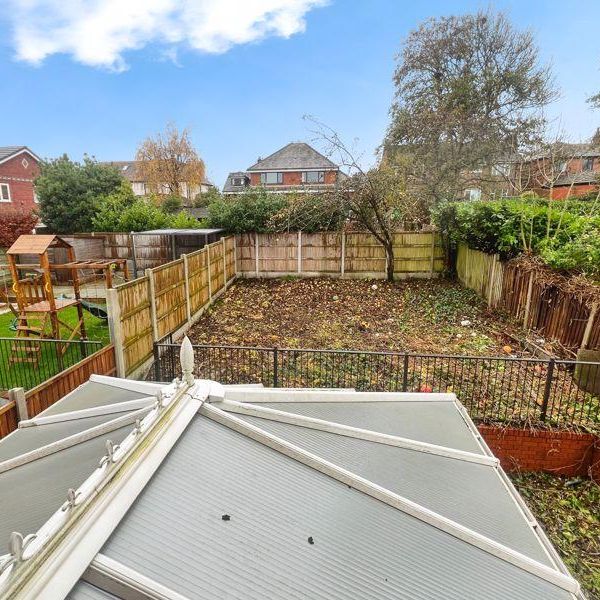 3 bedroom semi-detached house to rent - Photo 1