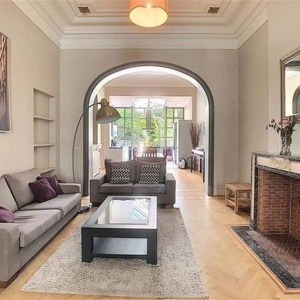 Proximité Place du luxembourg, Magnifique appartement Meublé 3 ch avec TERRASSE & JARDIN - Foto 1