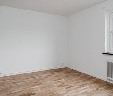 Plogvägen 107 - Foto 1