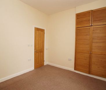 Flat in Aglionby Street, Carlisle - Photo 3