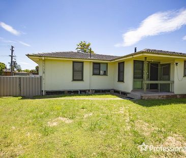 34 Bourne Street, West Tamworth NSW 2340 - House For Rent | Domain - Photo 5