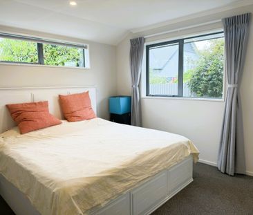 Modern Townhouse Close to Town - Photo 3