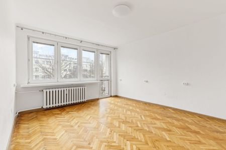 Blisko kolejki | Bez mebli | Zamykane pokoje 56 m² - Zdjęcie 2