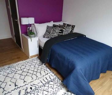 Silver Ensuite - Photo 4