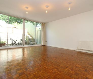 3 bedroom terraced house to rent - Photo 6