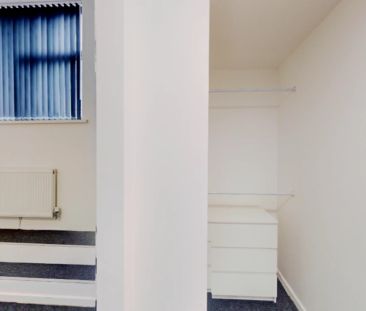 One Bedroom Apartments - Photo 5