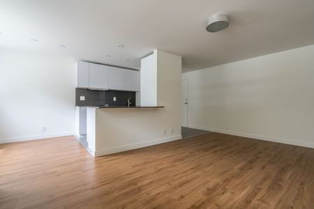 12 Bater Avenue - Photo 3
