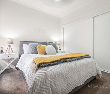 3/2 Wainwright Street, Golden Point - Photo 1