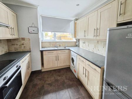 2 bedroom maisonette to rent - Photo 5