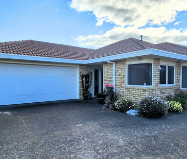 17 Rosberg Place, Mount Maunganui - Photo 1